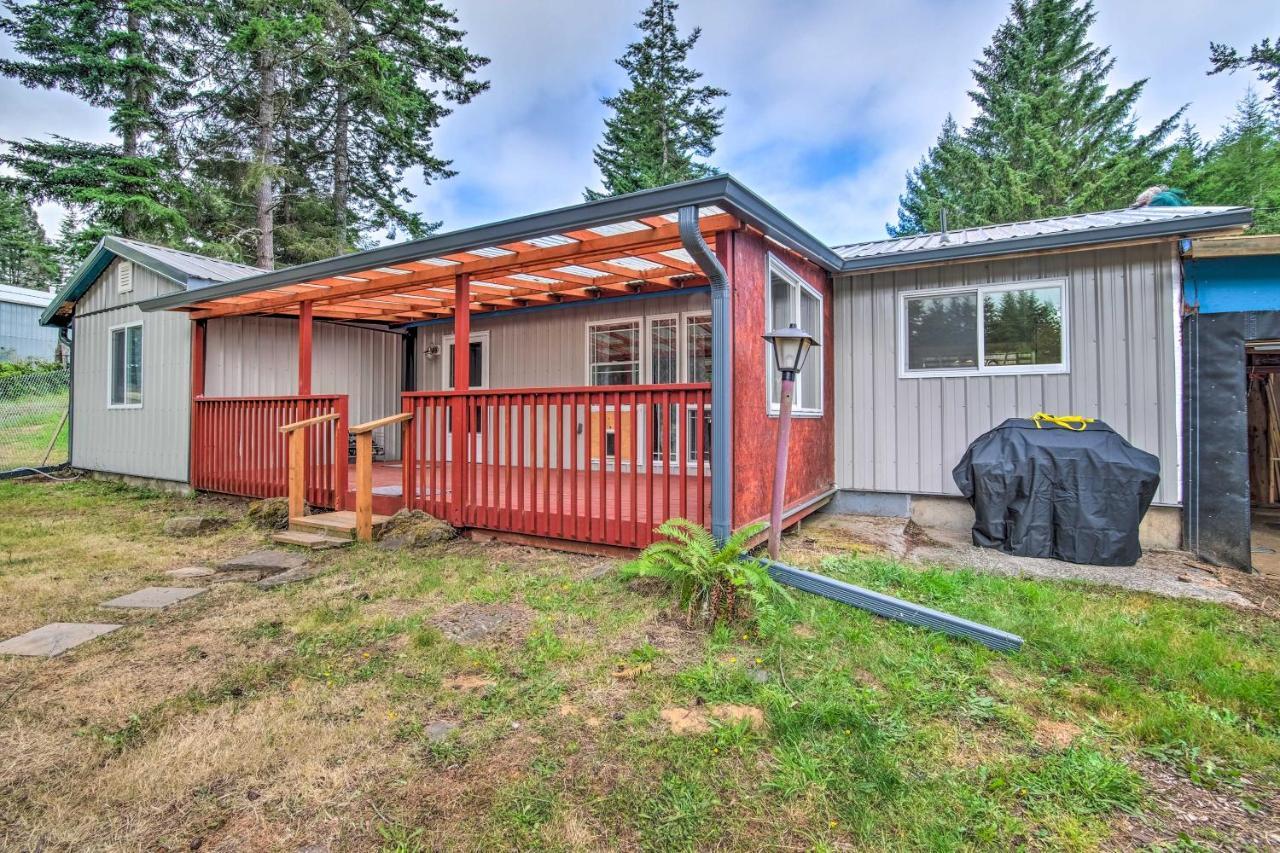 Cozy North Bend Getaway Near Dunes And Ocean! Lakeside Exterior photo